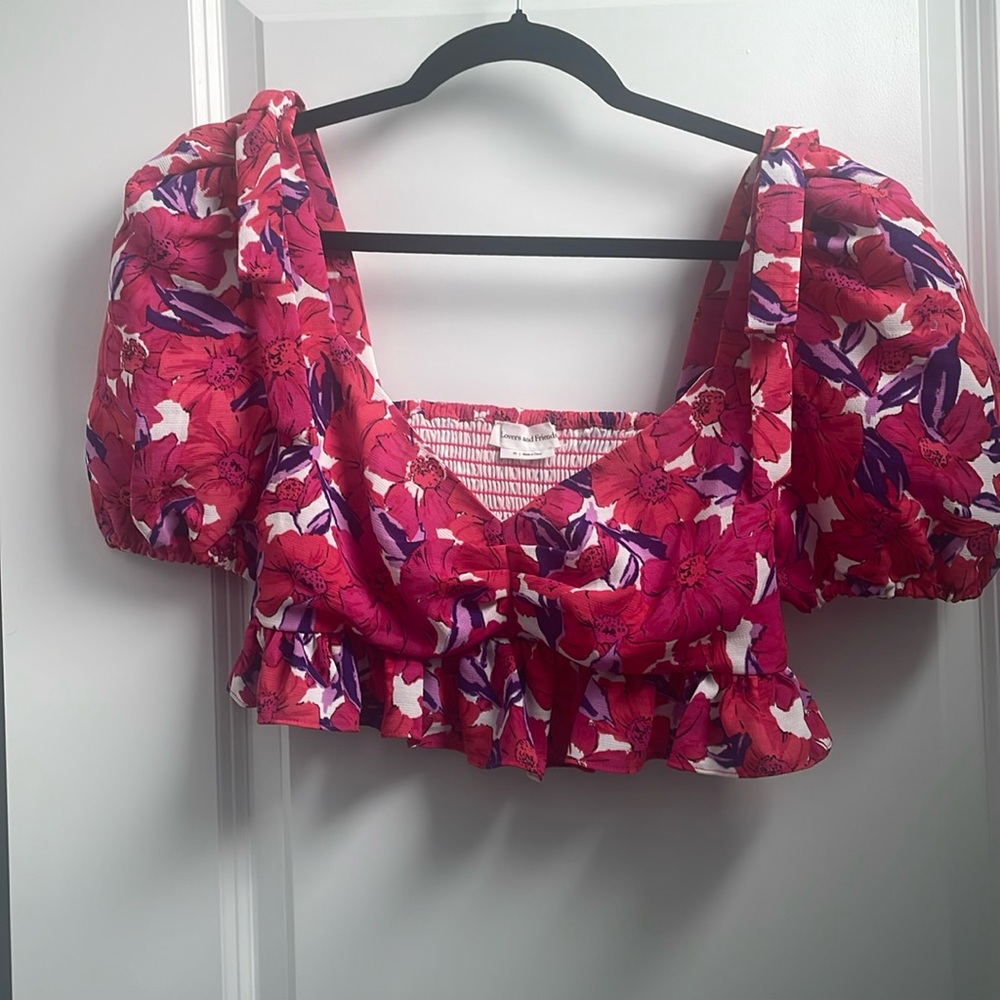 Lovers + Friends Floral Crop top